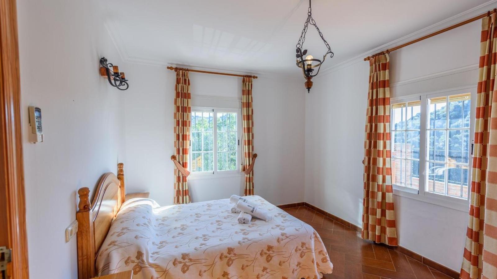 Villa El Terral Riogordo By Ruralidays المظهر الخارجي الصورة